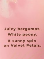 لوسیون بدن Victoria's Secret مدل Velvet Petals Sol - Image 2